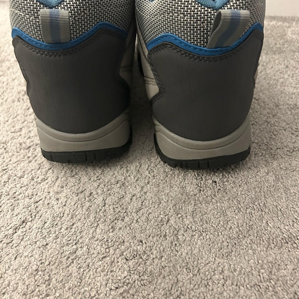 Adventurer Waterproof Womens Hiking Boots - Picture 6 of 7
